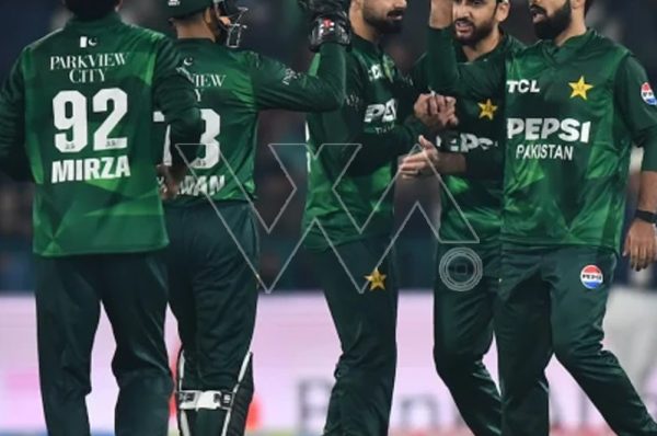 پاکستان نے آسٹریلیا کو پہلے ٹی ٹوئنٹی میں 22 رنز سے شکست دے دی